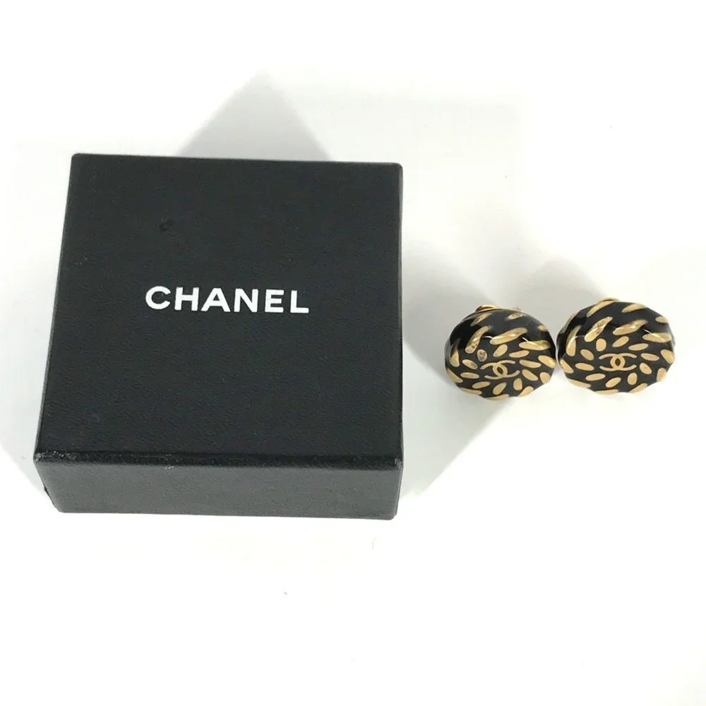 CHANEL authentic vintage